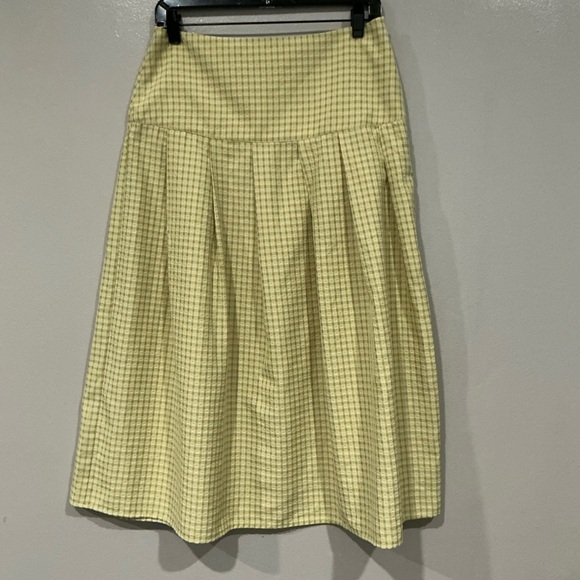 Women’s Checked Pleated Skirt.  Yellow Plaid - Picture 7 of 15